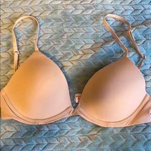 Victoria secret bra